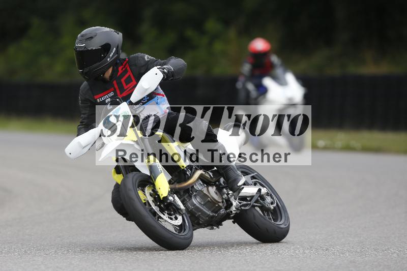 /30 23.06.2025 Get Faster Caremotion ADR/Rider Academy gruen/37